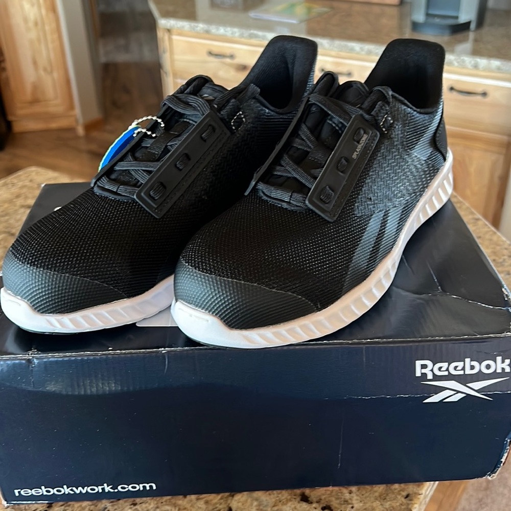 Brand New Reebok Work Athletic Shoes Steel Toed women’s
